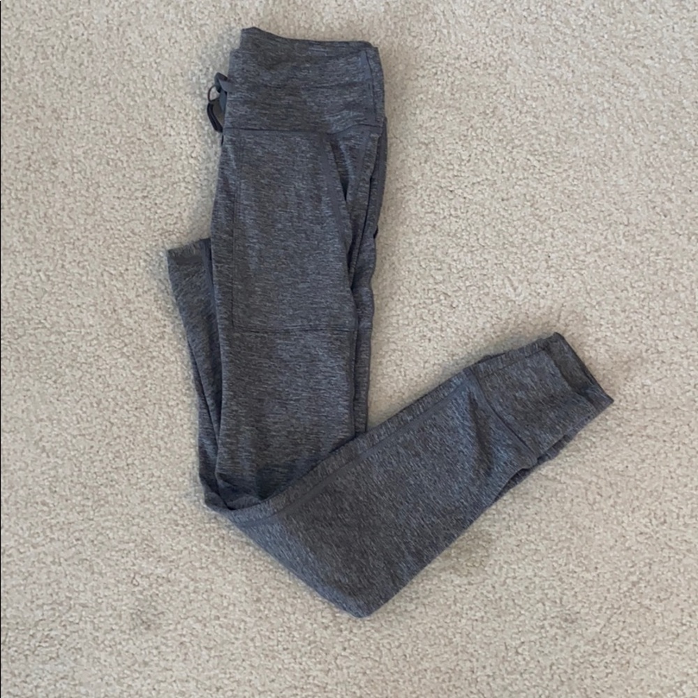 Aerie play pocket and cuff leggings
